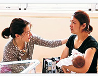 이영애 ‘산소같은 선행’ - 국제성모병원을 방문해 치료를 받고 있던 이 여성을 만나 눈물을 흘리며 작별 인사를 전했다.
