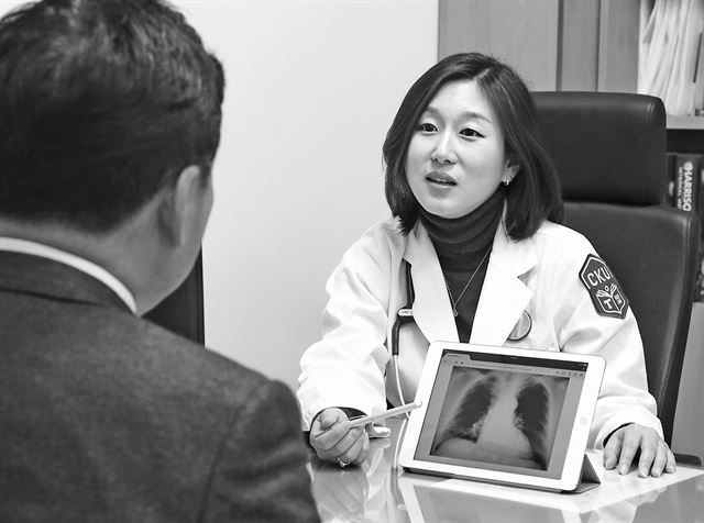 면역력 약한 고령인·만성질환자...폐렴백신 꼭 맞으세요