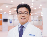 생활습관이 만드는 ‘직장암’, 대장내시경으로 조기 예방 필수 - 소화기외과 박민근 교수