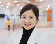 [신경병 통증 '손발저림증']찌릿찌릿한 손·발 어디서 꼬인걸까 - 신경과 이수진 교수