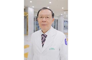 구내염 발전하면 실명 위험까지… '만성 염증성 질환' 베체트병 - 피부과 방동식 교수