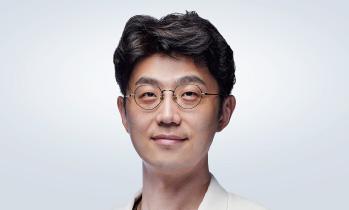 ‘캑캑’ 방치하다 관으로 음식 섭취... ‘이 질환’ 조기 진단·치료해야 - 김두영 교수
