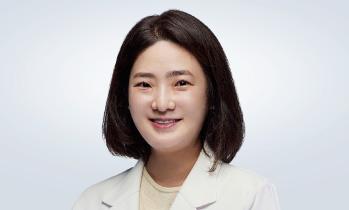 젊은 여성 신경계 위협하는 ‘이 질환’...“시력, 감각 영구 장애 우려” - 이수진 교수