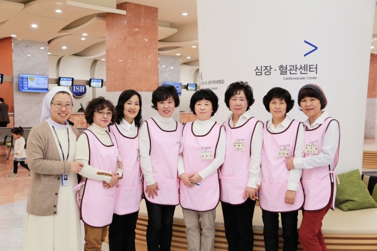 봉사와 나눔의 실천으로 더 큰 사랑을 전합니다 [국제성모병원] 자원봉사대원 모집