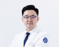 조깅보다 장점 많은 '플로깅'...이렇게 즐기세요 - 정형외과 이현희 교수